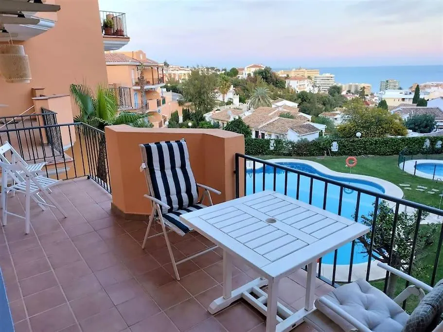 Sunny Holiday Apartment Lovely 2 Bedroom With Pool Fuengirola 0*,  Spain