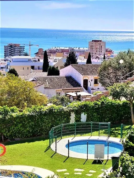 Sunny Holiday Apartment Lovely 2 Bedroom With Pool Fuengirola 0*,  Spain