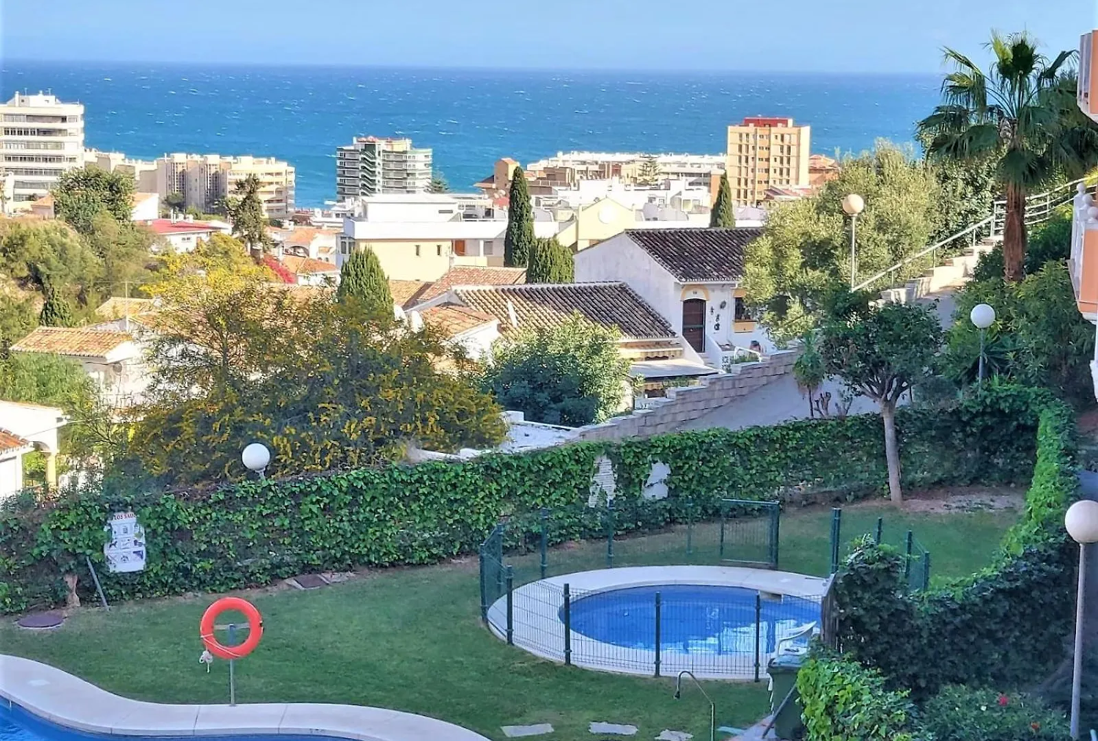 Sunny Holiday Apartment Lovely 2 Bedroom With Pool Fuengirola