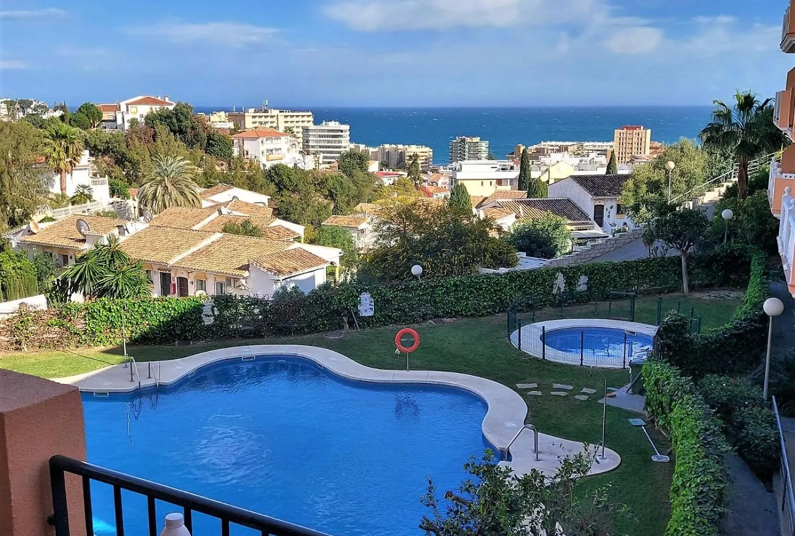 Sunny Holiday Apartment Lovely 2 Bedroom With Pool Fuengirola Spain