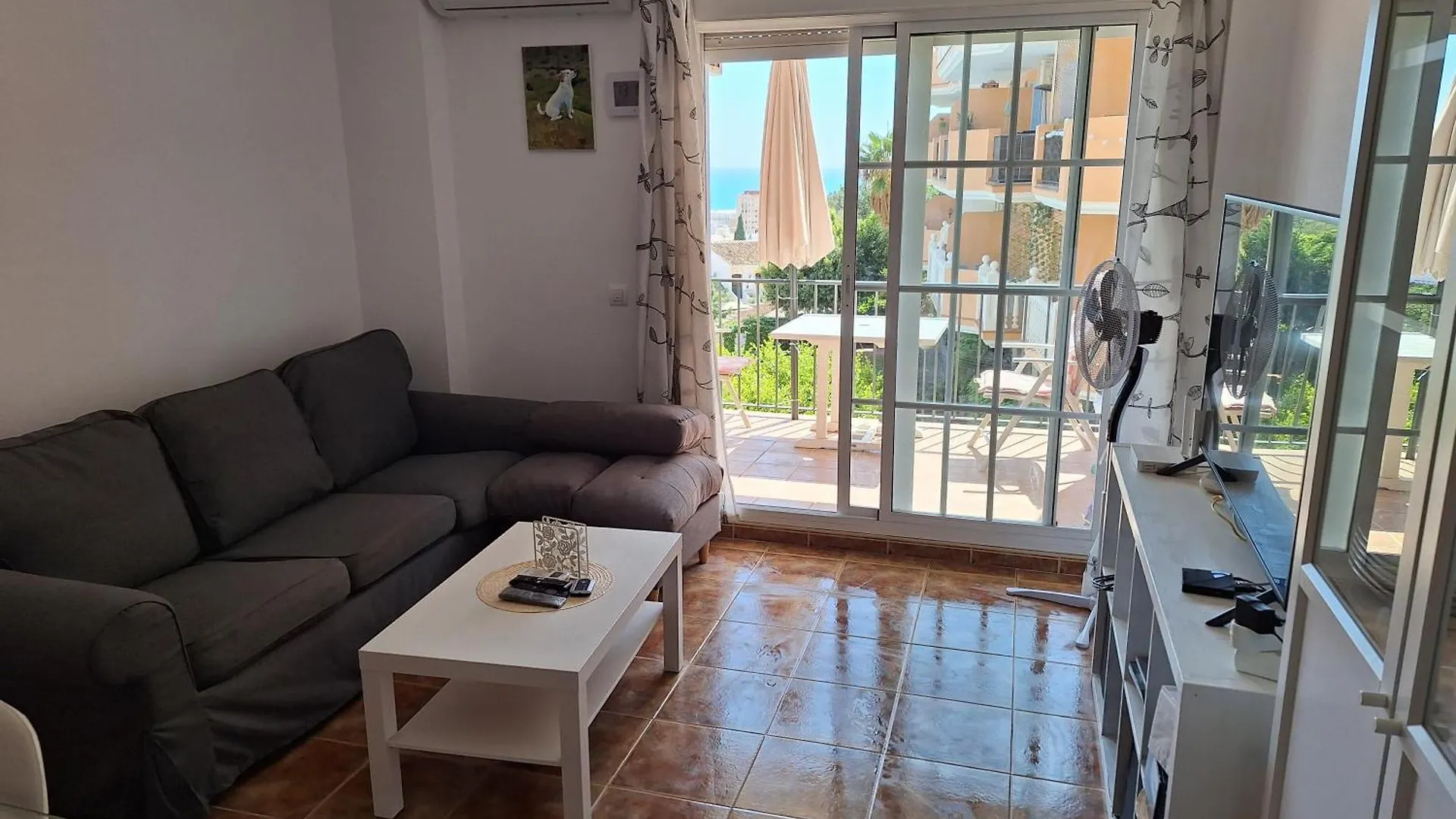 Sunny Holiday Apartment Lovely 2 Bedroom With Pool Fuengirola
