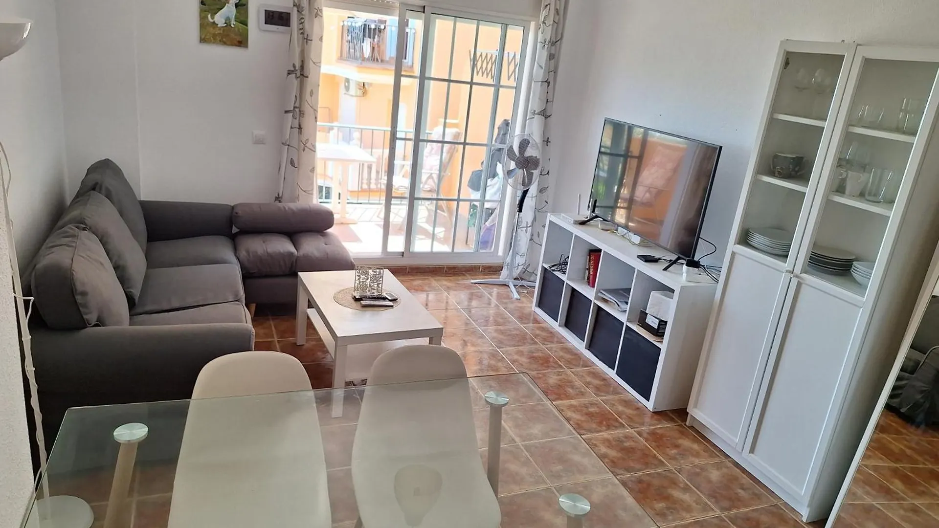 Sunny Holiday Apartment Lovely 2 Bedroom With Pool Fuengirola 0*,  Spain